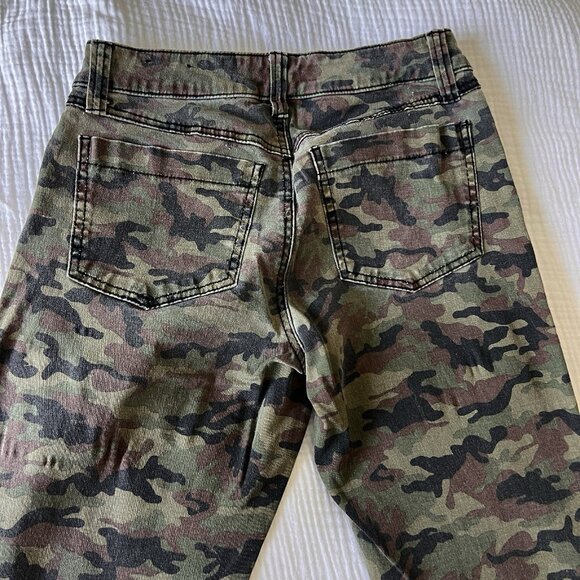 Tripp NYC Men’s Camo Skinny Jeans Size 28 Green Camouflage Punk Streetwear - Picture 6 of 7